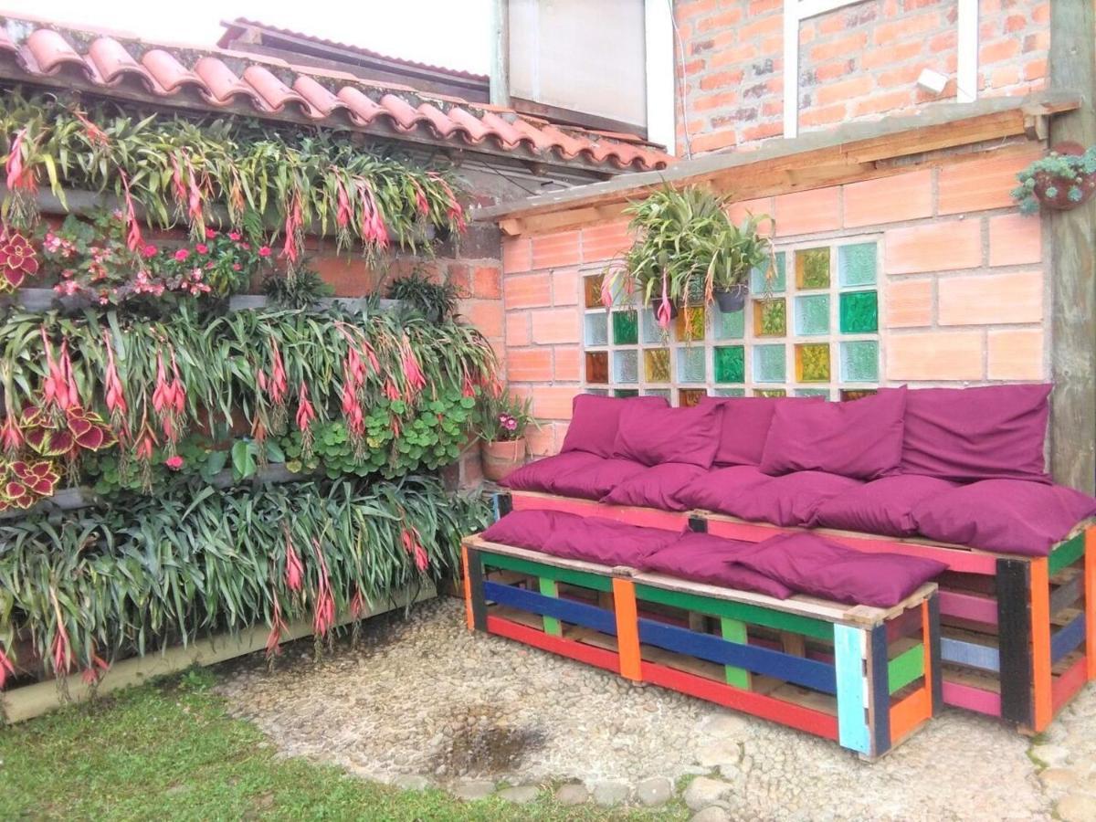 Hotel Kantarrana Urbana Jardin Exterior photo