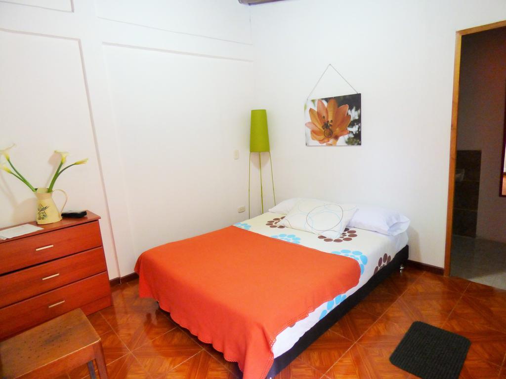 Hotel Kantarrana Urbana Jardin Room photo